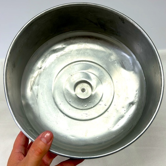 Mid Century Modern KROMEX brushed aluminum CAKE dome - Picture 4 of 6